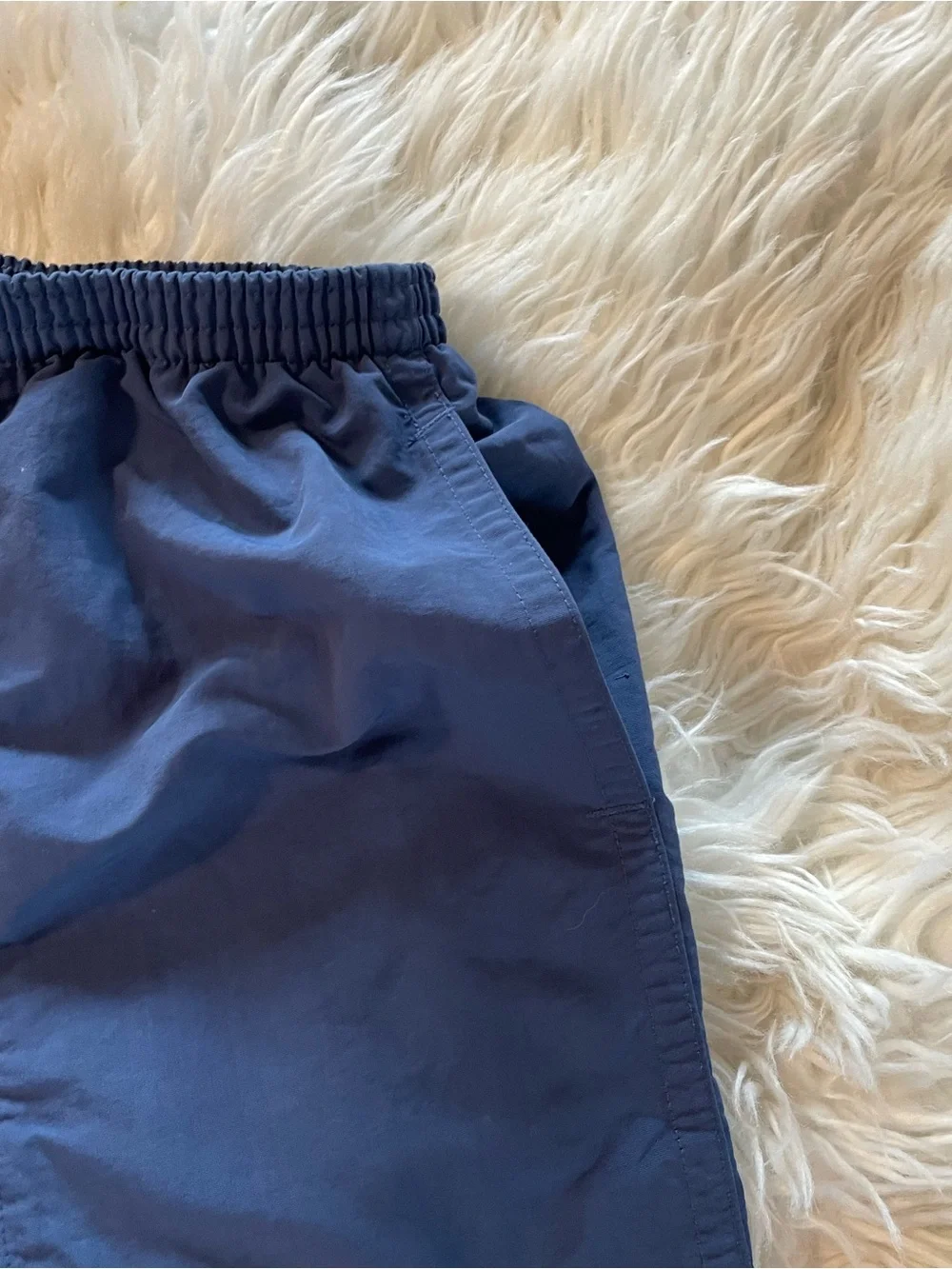 Patagonia Men’s Baggies Blue Shorts Without Liner  Size Small; 57021